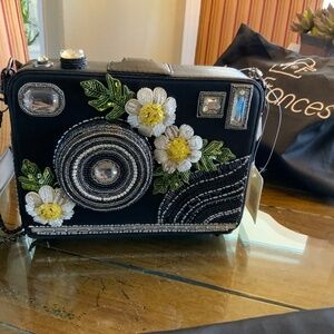 Mary Frances PopUp Bag